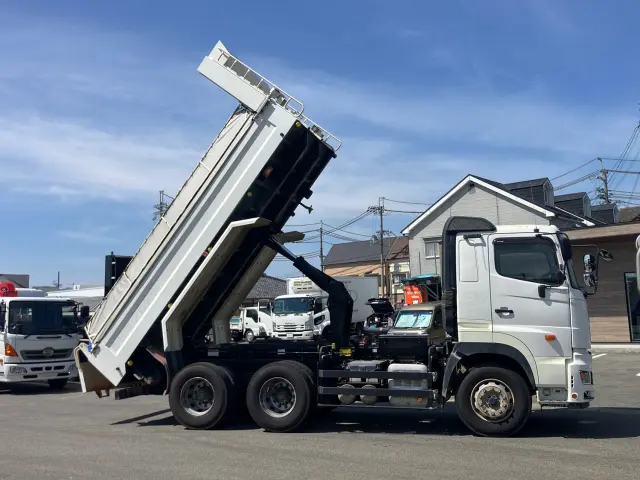 日野 プロフィア 2DG-FS1AGA(6x4)の写真6