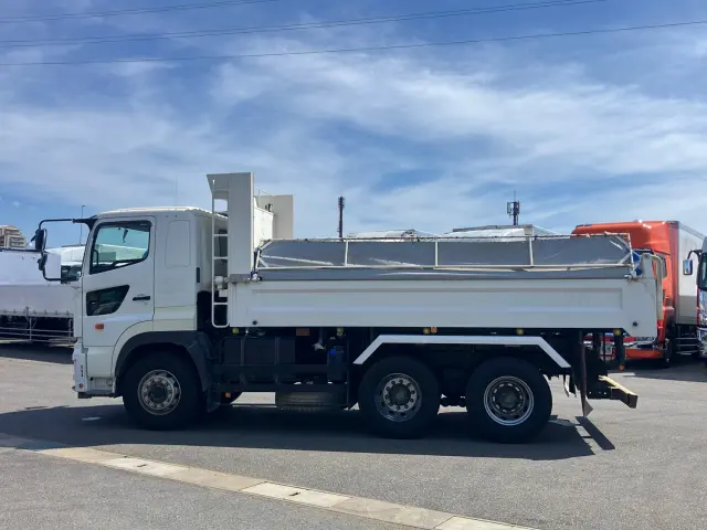 日野 プロフィア 2DG-FS1AGA(6x4)の写真7