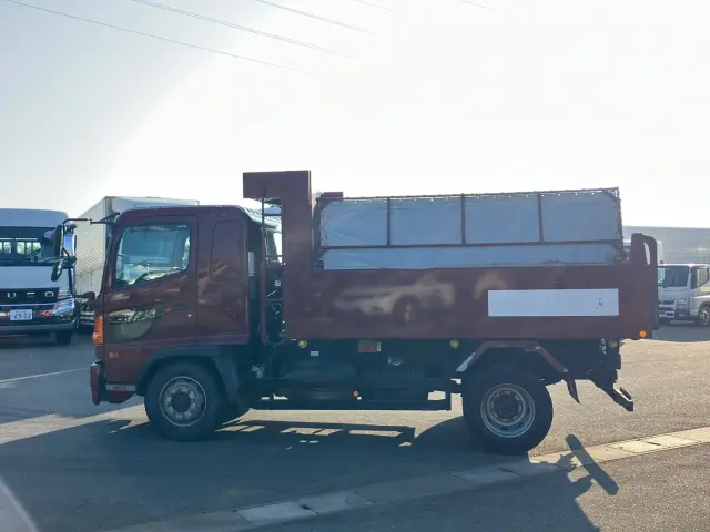 日野 レンジャー LKG-FE7JEAA(2WD)の写真7