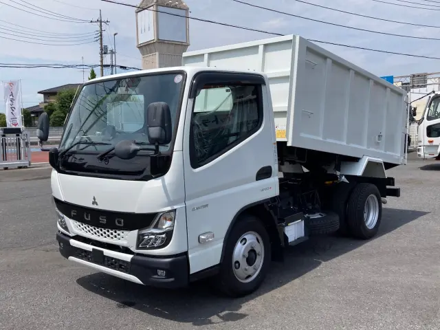 三菱 キャンター 2RG-FBA60(2WD)の写真1