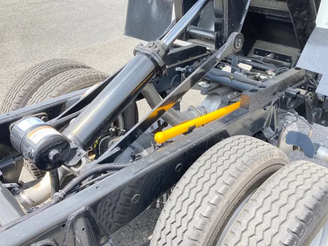 三菱 キャンター 2RG-FBA60(2WD)の写真18