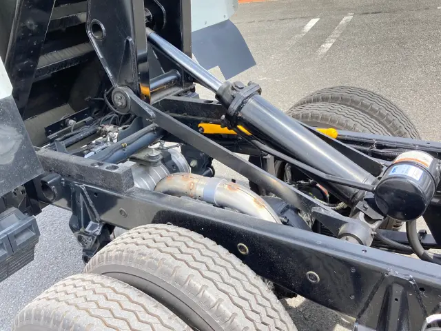 三菱 キャンター 2RG-FBA60(2WD)の写真19
