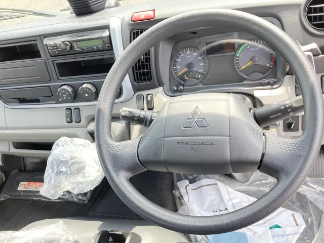三菱 キャンター 2RG-FBA60(2WD)の写真24