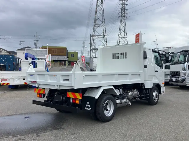 三菱 ファイター 2KG-FK62F(2WD)の写真3