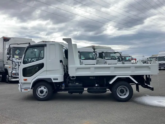 三菱 ファイター 2KG-FK62F(2WD)の写真7