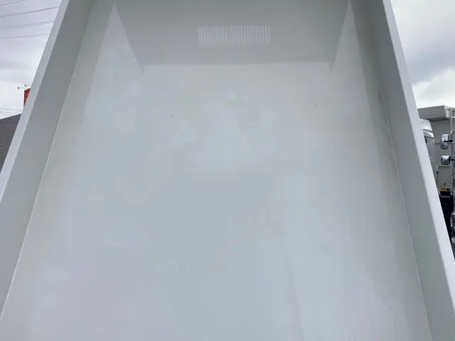 三菱 ファイター 2KG-FK62F(2WD)の写真11