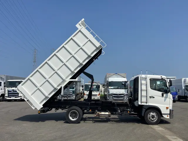 日野 レンジャー 2KG-FD2ABA(2WD)の写真6