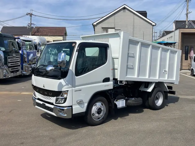 三菱 キャンター 2RG-FBA60(2WD)の写真1