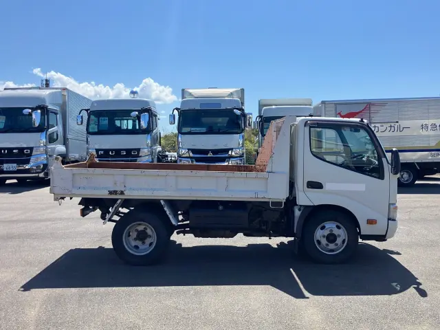 日野 デュトロ TKG-XZC630T(2WD)の写真8
