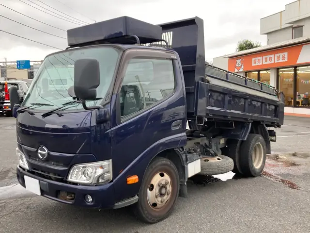 日野 デュトロ 2RG-XZU600T(2WD)の写真1