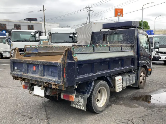 日野 デュトロ 2RG-XZU600T(2WD)の写真3