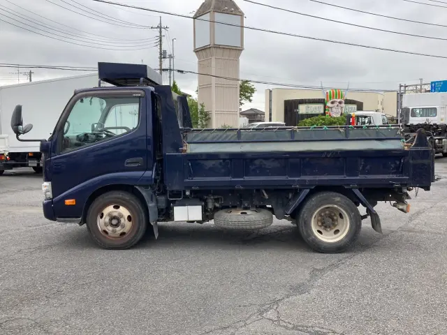 日野 デュトロ 2RG-XZU600T(2WD)の写真7