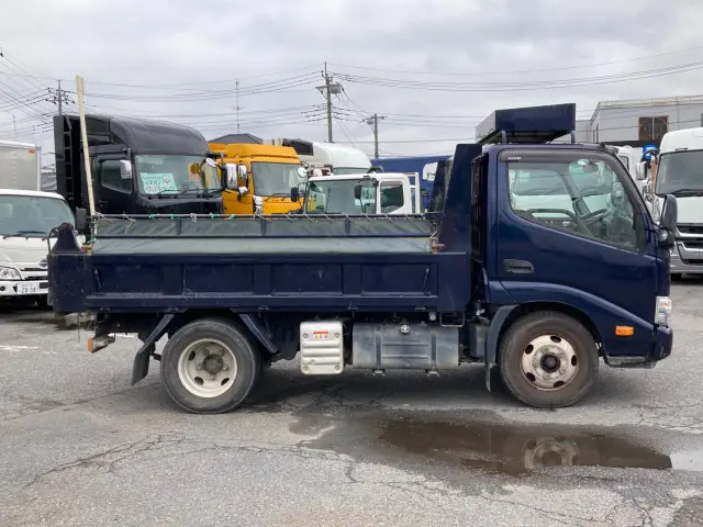 日野 デュトロ 2RG-XZU600T(2WD)の写真8