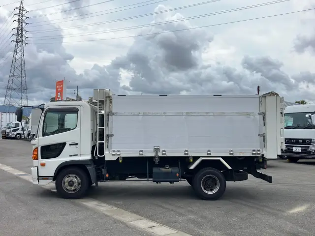 日野 レンジャー SKG-FC9JEAP(2WD)の写真7