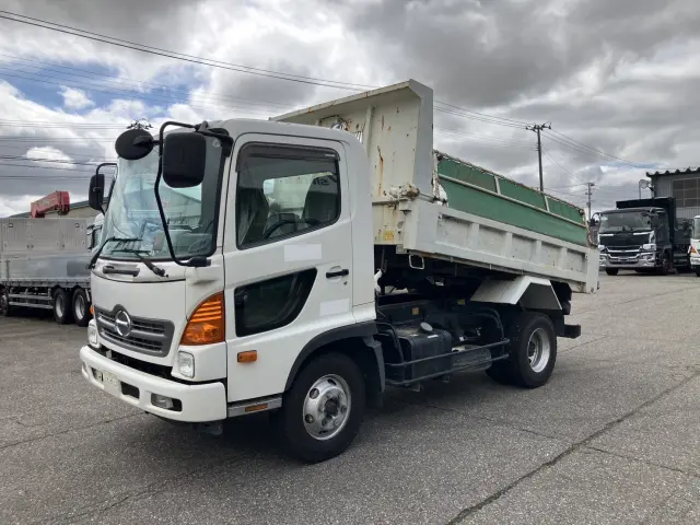日野 レンジャー TKG-FC9JCAP(2WD)の写真1