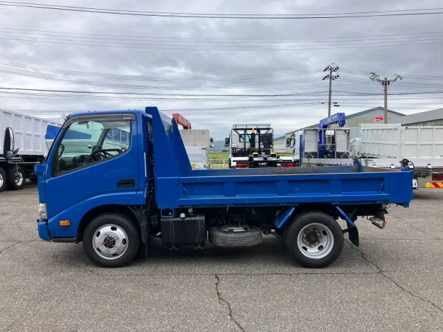 日野 デュトロ 2KG-XZU675T(4WD)の写真7