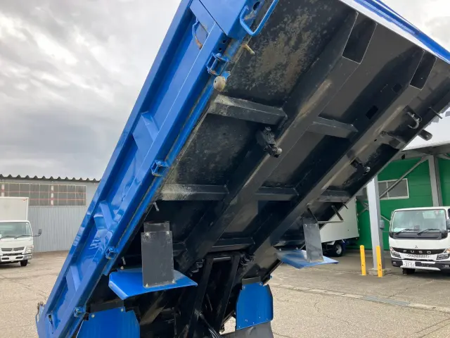 日野 デュトロ 2KG-XZU675T(4WD)の写真12