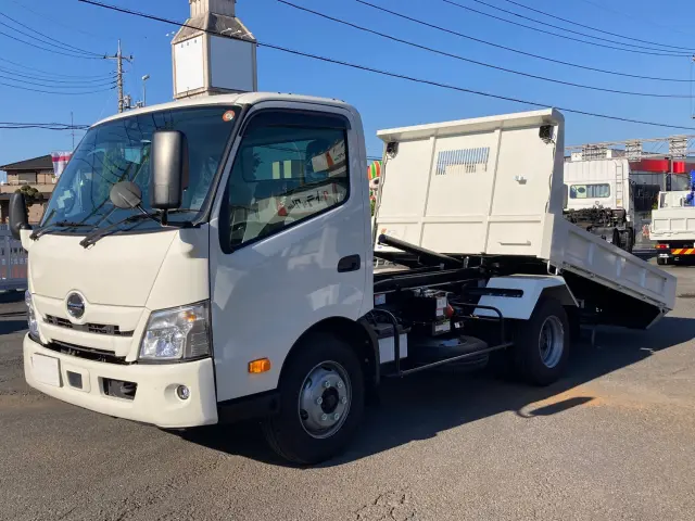 日野 デュトロ 2KG-XZU700X(2WD)の写真1