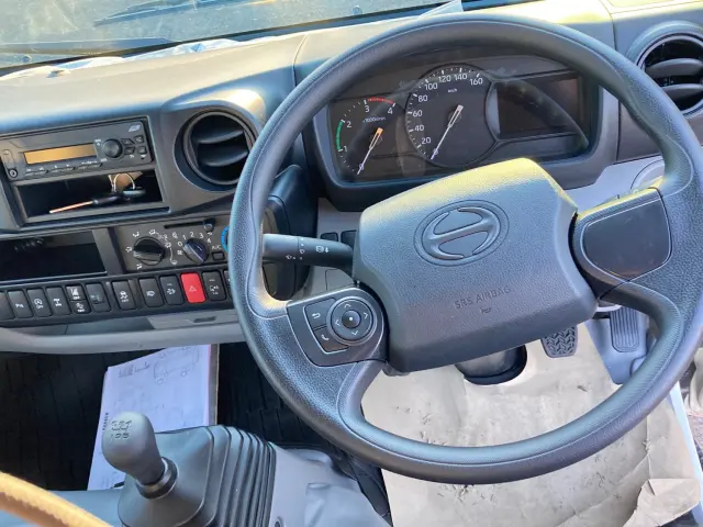 日野 デュトロ 2WG-XZU675P(4WD)の写真21