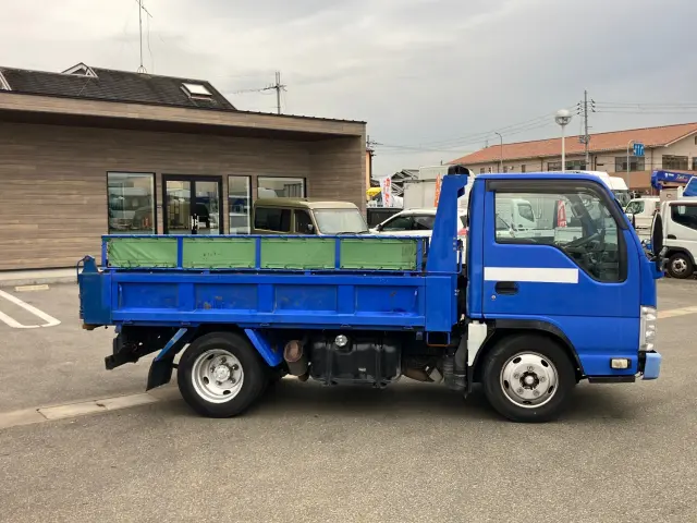 いすゞ エルフ TKG-NKR85AD(2WD)の写真8