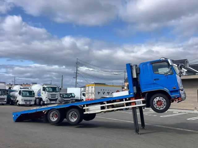 三菱 ファイター QDG-FQ62F(6x4)の写真6