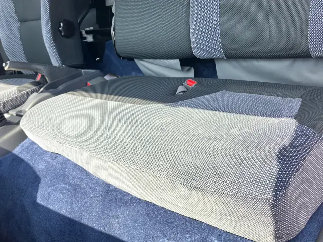 いすゞ エルフ 2RG-NPR88AN(2WD)の写真21