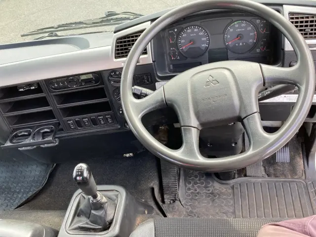 三菱 ファイター 2KG-FK71F(2WD)の写真21