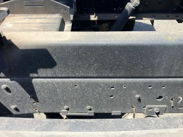 いすゞ エルフ 2RG-NPR88AN(2WD)の写真14