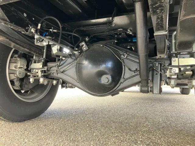 日産 アトラス 2TG-APR88AM(2WD)の写真15