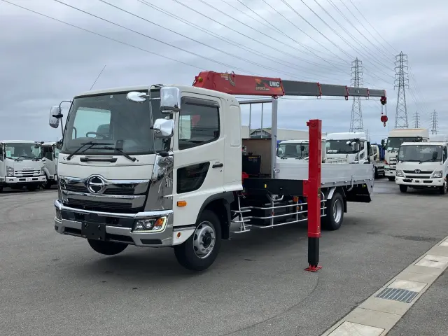 日野 レンジャー 2PG-FE2ACA(2WD)の写真1