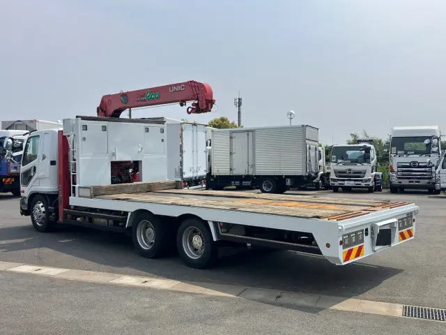 三菱 ファイター QDG-FQ62F(6x4)の写真4