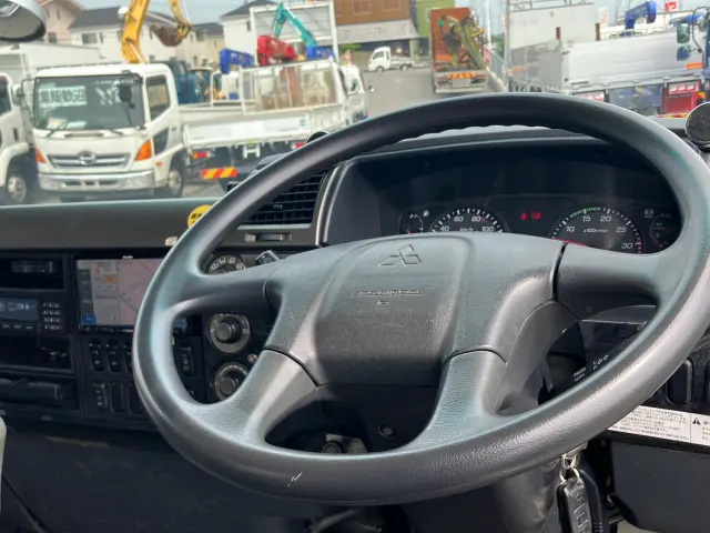 三菱 ファイター QDG-FQ62F(6x4)の写真23