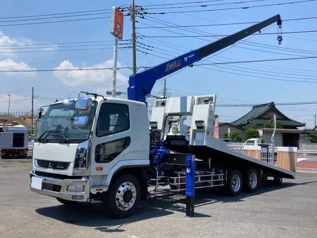 三菱 ファイター 2DG-FQ62F(6x4)の写真1