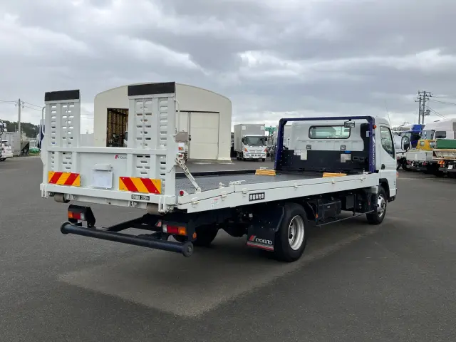 三菱 キャンター TPG-FEB80(2WD)の写真3