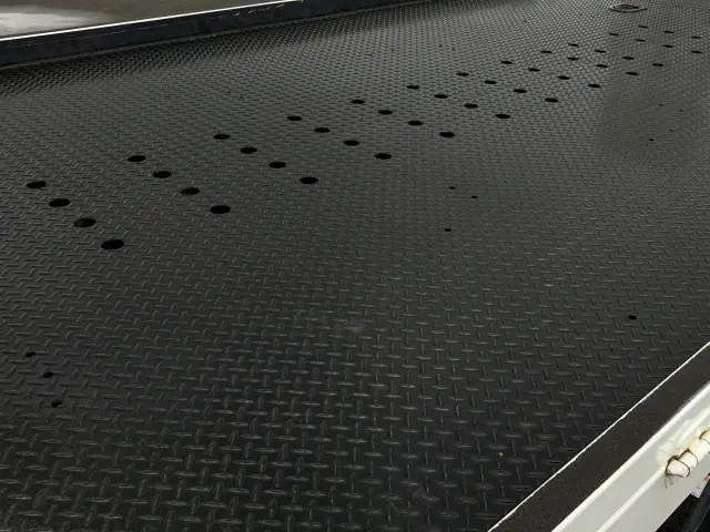 三菱 キャンター TPG-FEB80(2WD)の写真11