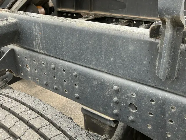 三菱 キャンター TPG-FEB80(2WD)の写真15