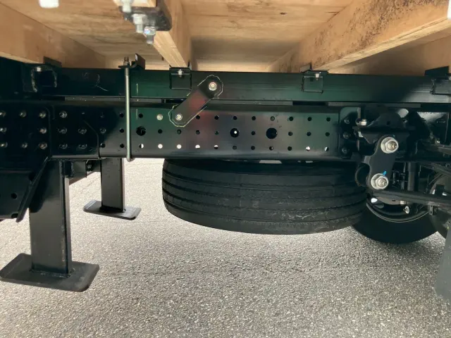 三菱 キャンター 2RG-FEB80(2WD)の写真15