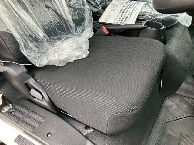 三菱 キャンター 2RG-FEB80(2WD)の写真19