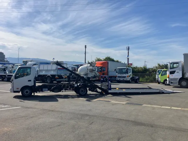 日野 デュトロ 2RG-XZU722M(2WD)の写真5