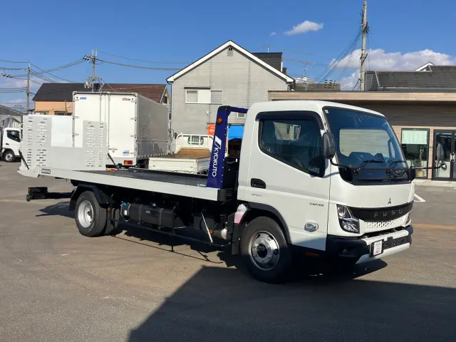 三菱 キャンター 2PG-FEB80(2WD)の写真2