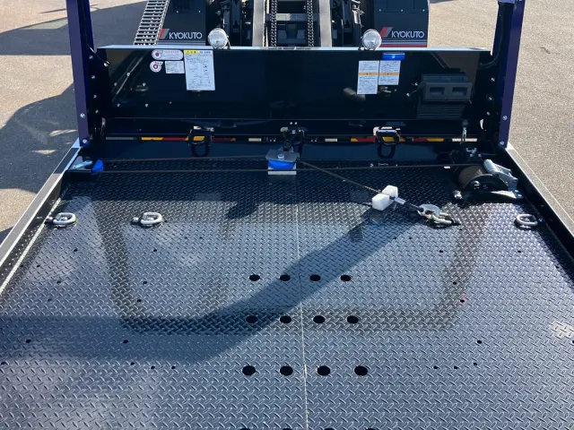 三菱 キャンター 2PG-FEB80(2WD)の写真10