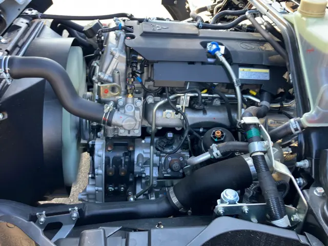 三菱 キャンター 2PG-FEB80(2WD)の写真18