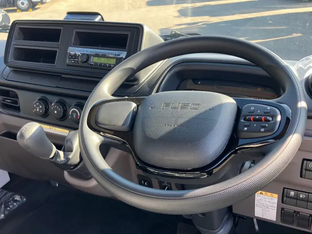 三菱 キャンター 2PG-FEB80(2WD)の写真22