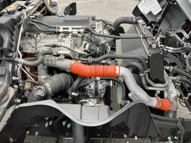 三菱 キャンター 2PG-FEB80(2WD)の写真19