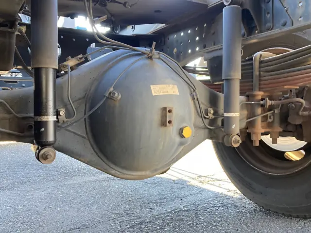 三菱 キャンター TPG-FEB80(2WD)の写真16