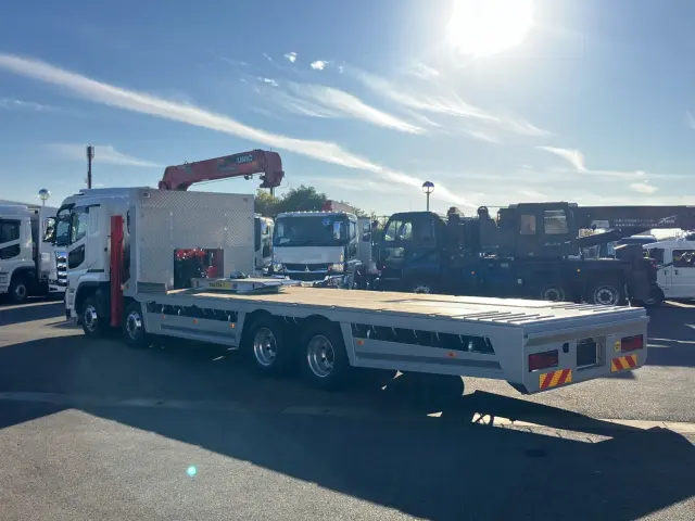 三菱 スーパーグレート 2PG-FS80VZ(8x4)の写真4