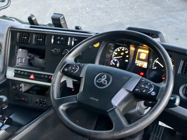 三菱 スーパーグレート 2PG-FS74HZ(8x4)の写真23