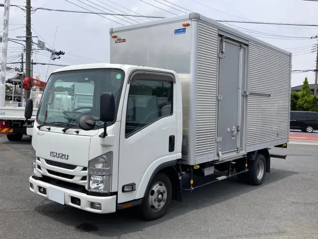 いすゞ エルフ 2RG-NLR88AN(2WD)の写真1