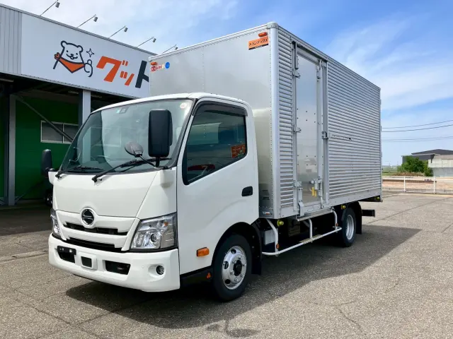 日野 デュトロ 2RG-XZU712M(2WD)の写真1