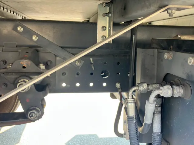 三菱 キャンター TPG-FEB80(2WD)の写真12